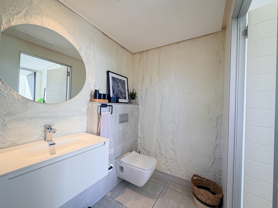 2 Bedroom Property for Sale in Cape Town City Centre Western Cape